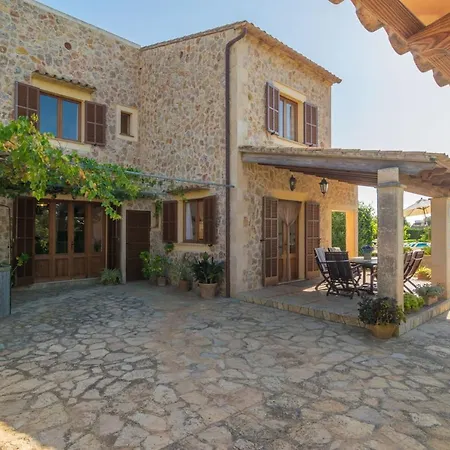 Villa Tut